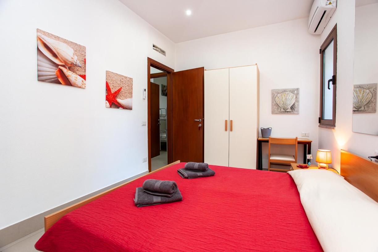Mivida "Le Stanze Di Ada" Bed and Breakfast San Teodoro  Εξωτερικό φωτογραφία