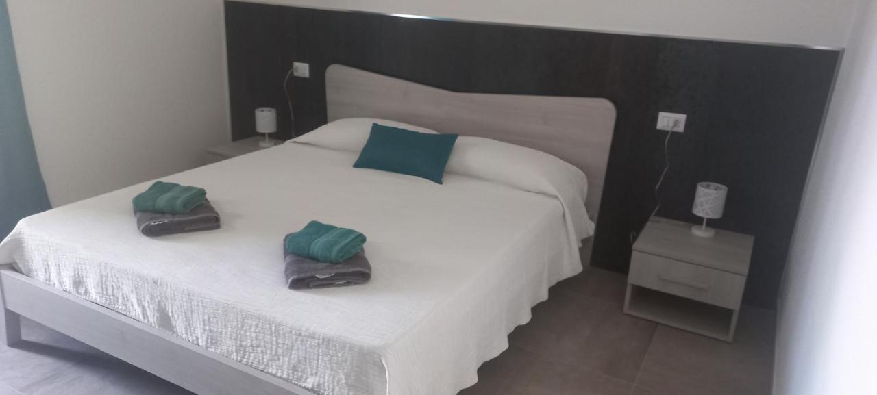 Mivida "Le Stanze Di Ada" Bed and Breakfast San Teodoro  Εξωτερικό φωτογραφία